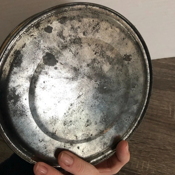 Vintage  Hibiscus Floral Tin - Picture 5 of 8